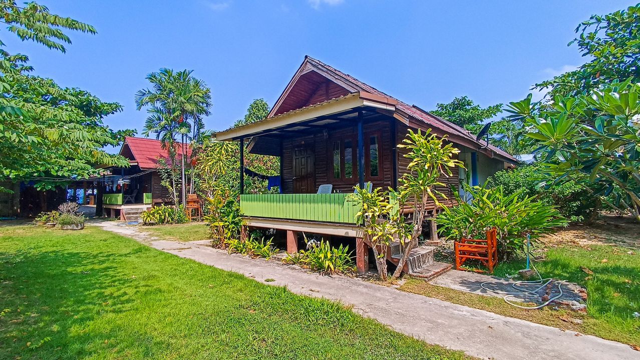 Beachfront Resort for Sale – Freehold